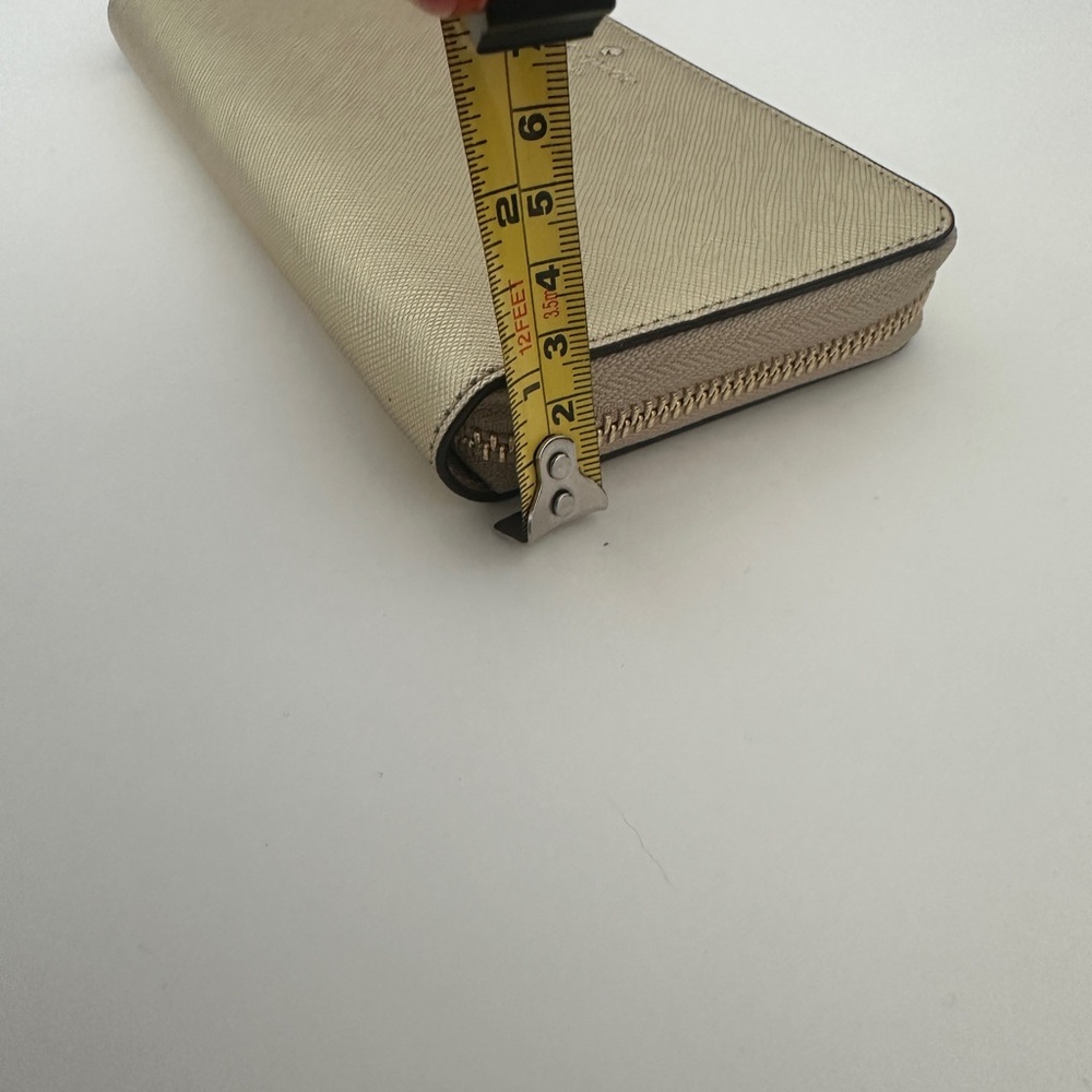 Kate Spade Gold Wristlet Wallet - Picture 11 of 11